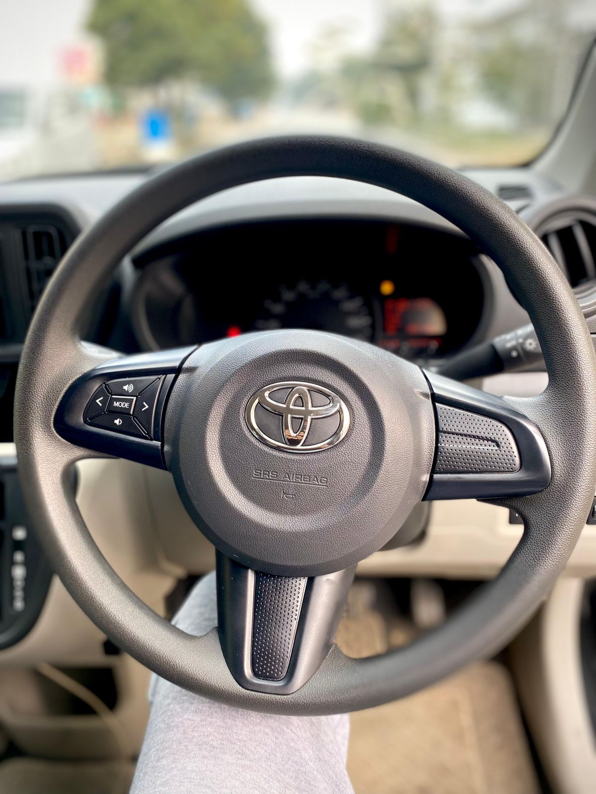 
								Toyota Passo G Package full									