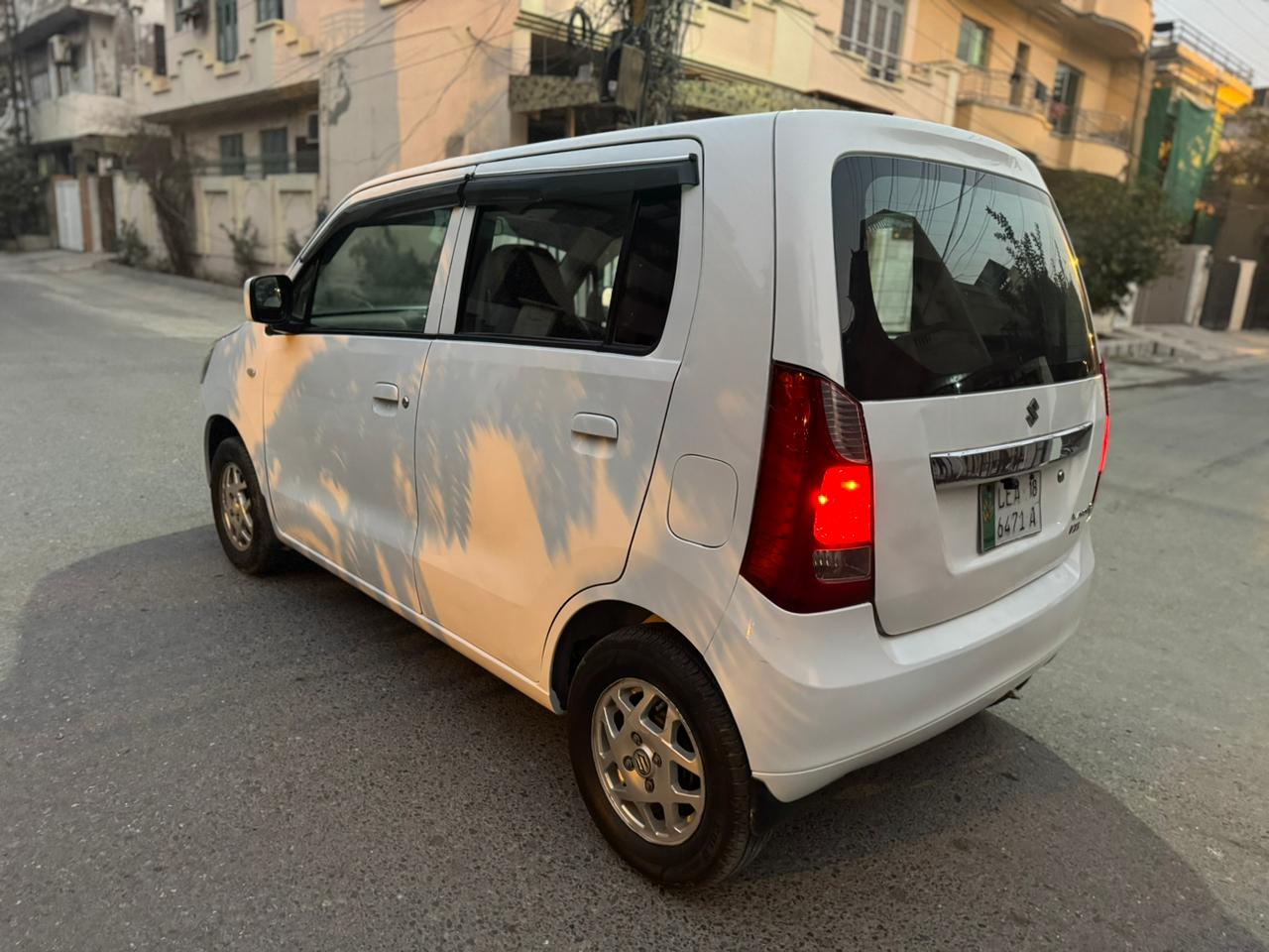 
								Suzuki Wagon R VXL full									