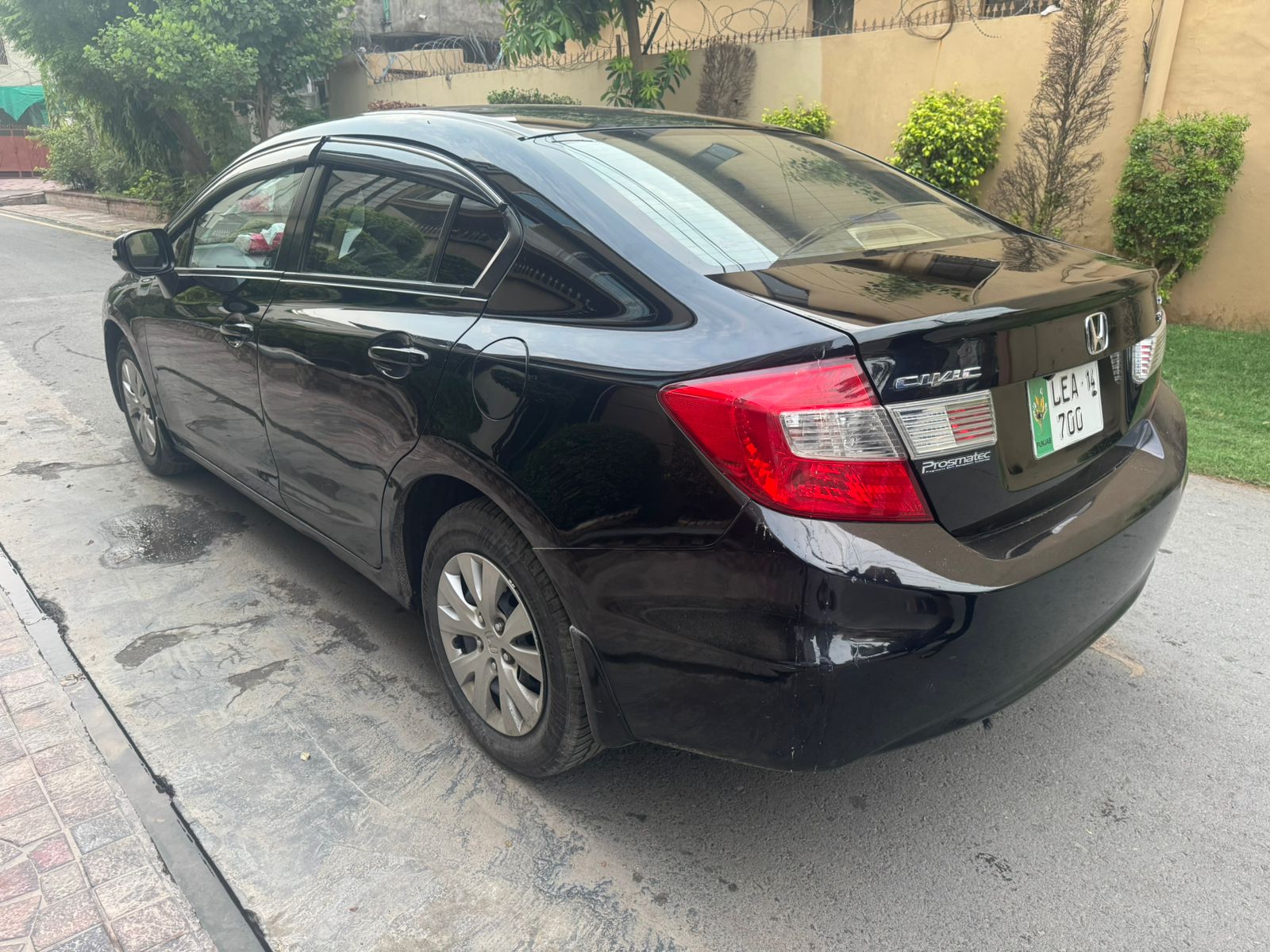 
								Honda Civic 1.8 Hardtop full									