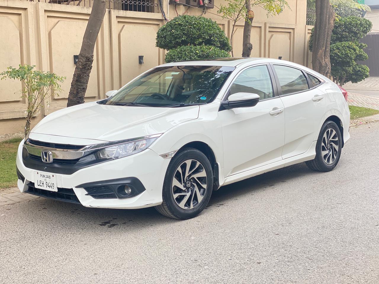 
								Honda Civic UG 1.8 Full Optional full									
