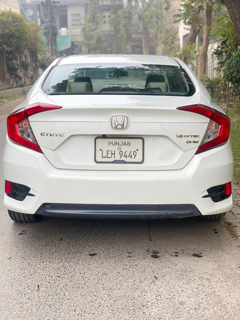 
								Honda Civic UG 1.8 Full Optional full									