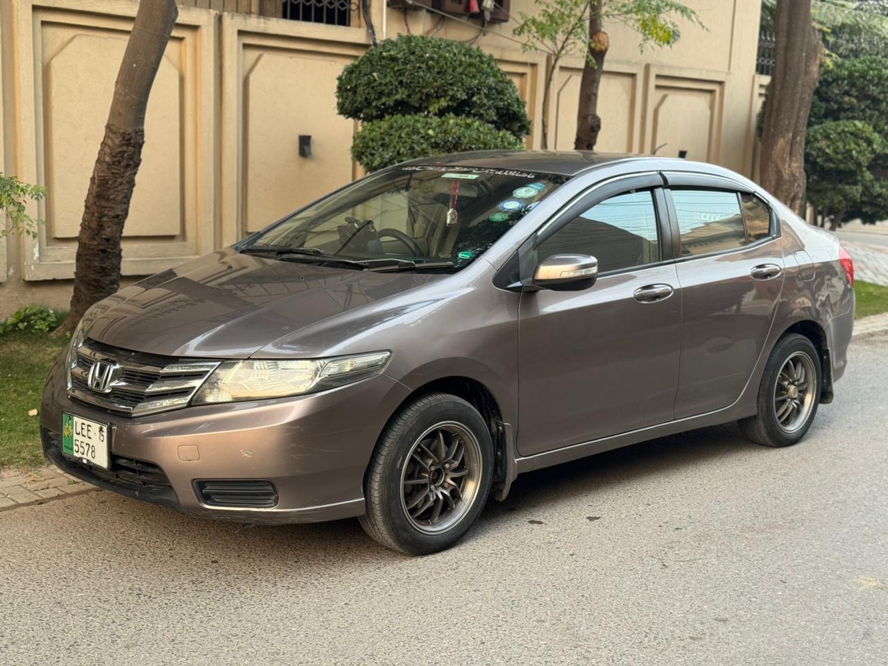 
								Honda City 1.3 MT full									