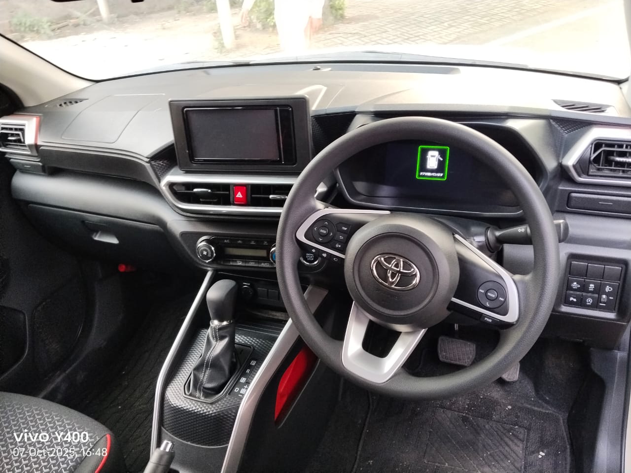 
								Toyota Raize G+ Package full									