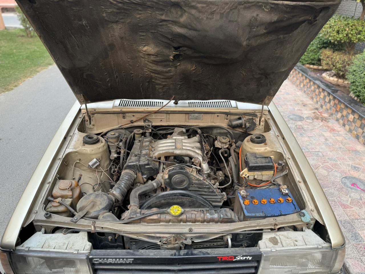 
								Daihatsu LC Charmant full									