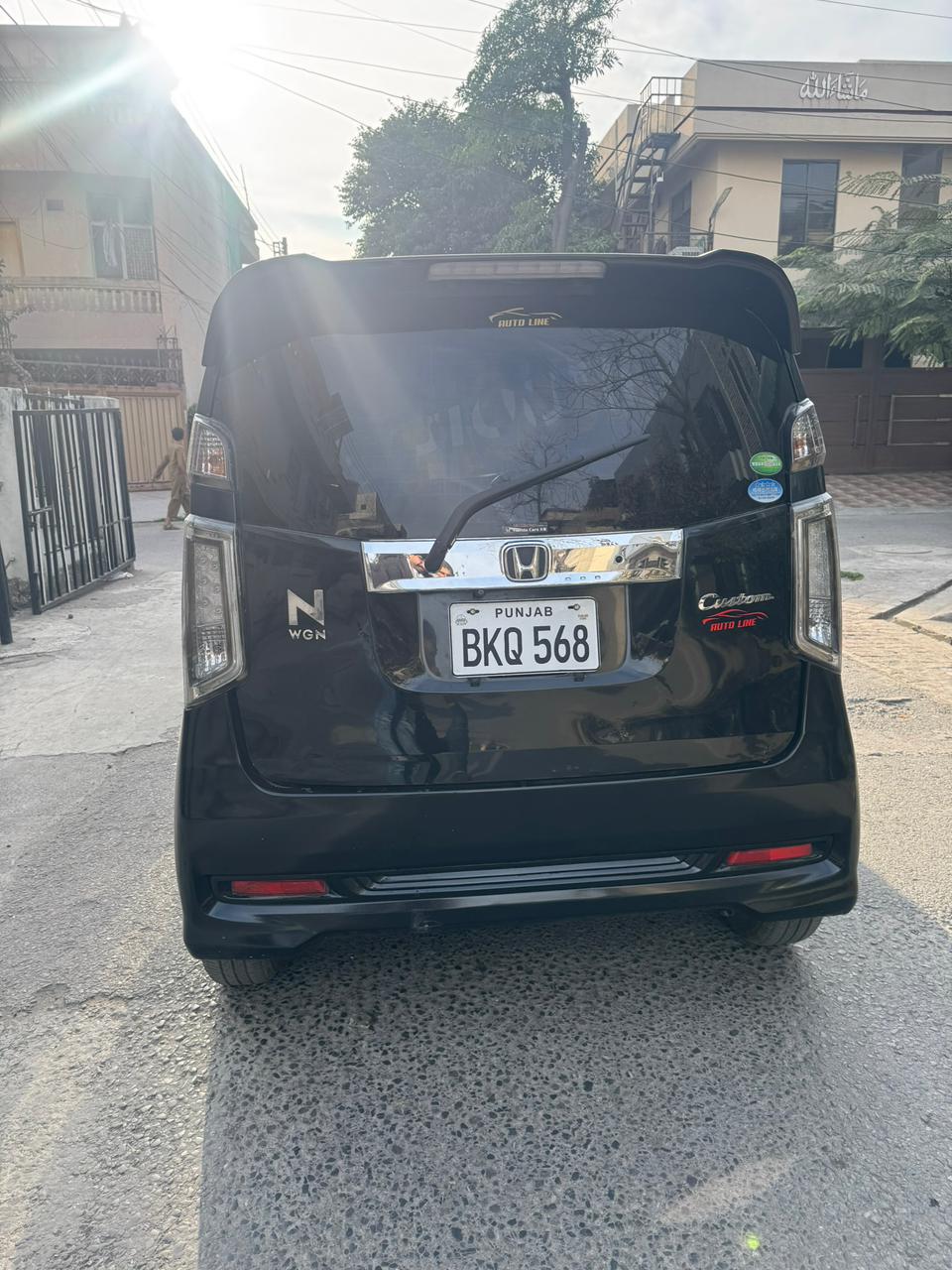 
								Honda N-Wgn Custom Full Optional full									