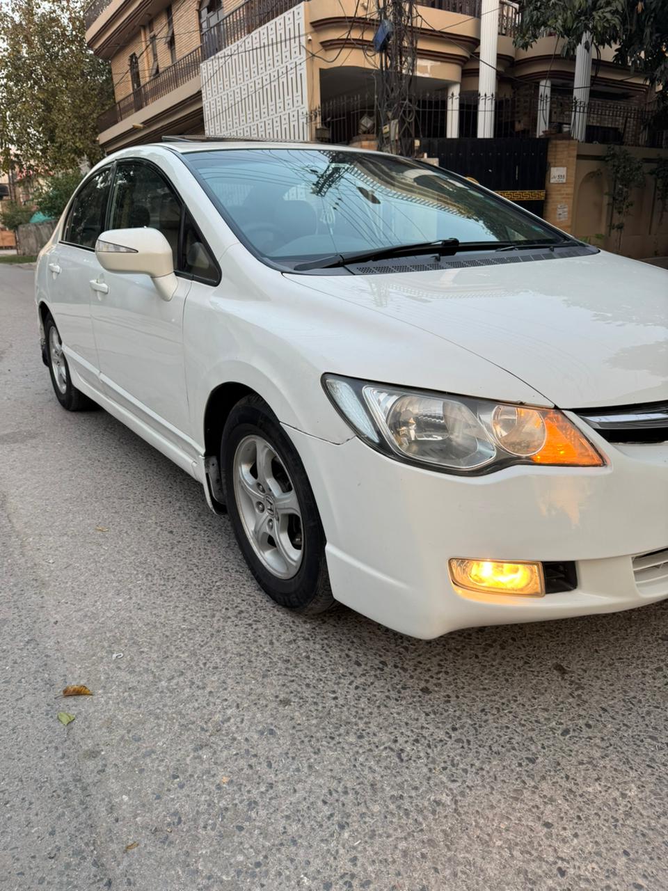 
								Honda Civic Reborn Ug 1.8 Oriel Prosmatec full									