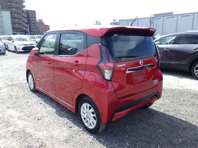 
								Nissan Dayz Pro Pilot Edition Hybrid – Full Option full									