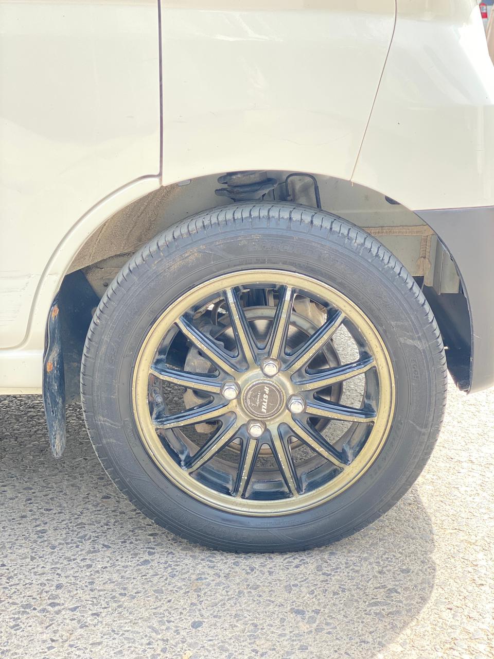 
								Daihatsu Hijet Van full									