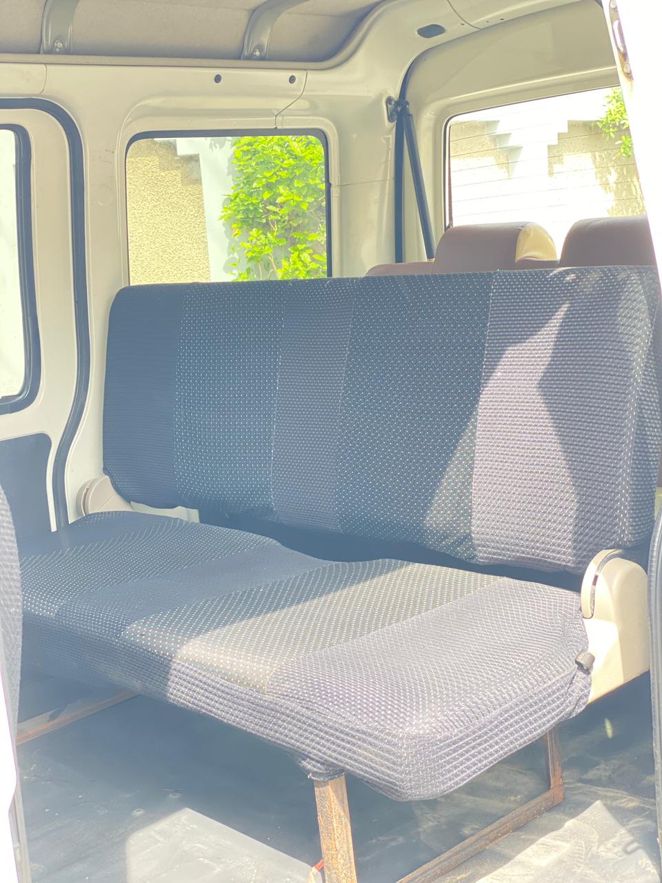 
								Daihatsu Hijet Van full									