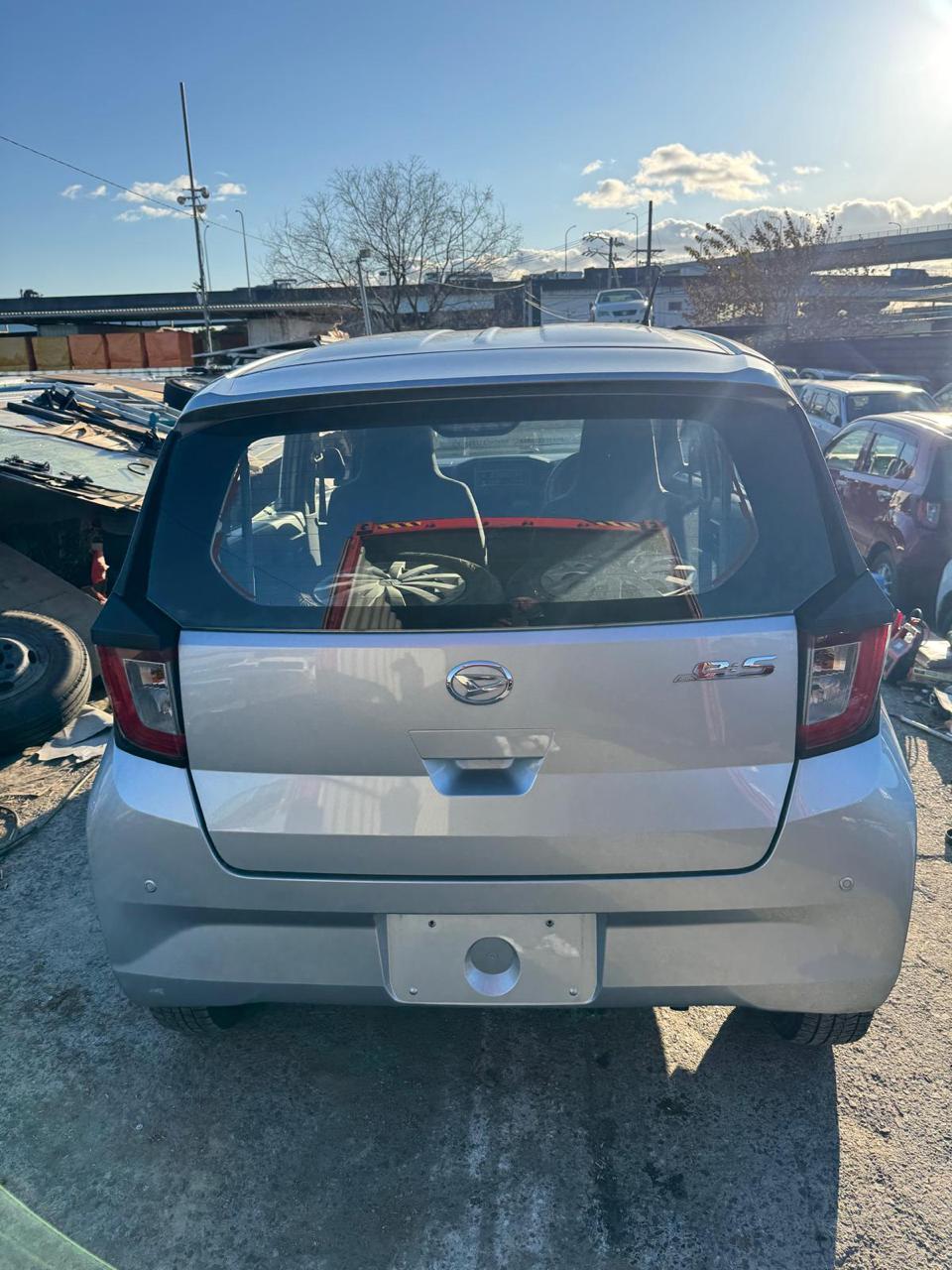 
								Daihatsu Mira L Package full									