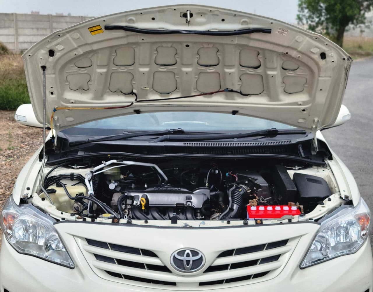 
								Toyota Corolla Xli full									