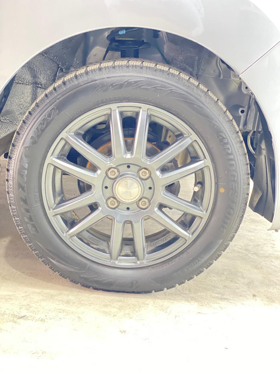 
								Daihatsu Mira ESX full									